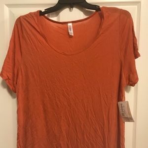 LuLaRoe Classic T